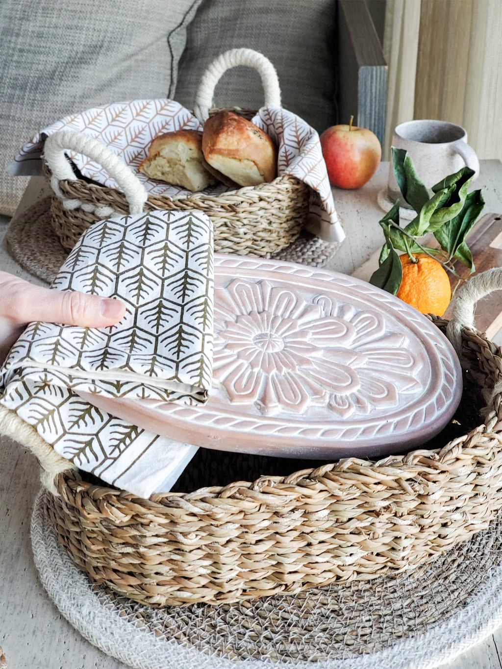 Bread Warmer & Basket Gift Set with Tea Towel - Flower - BlueBreeze